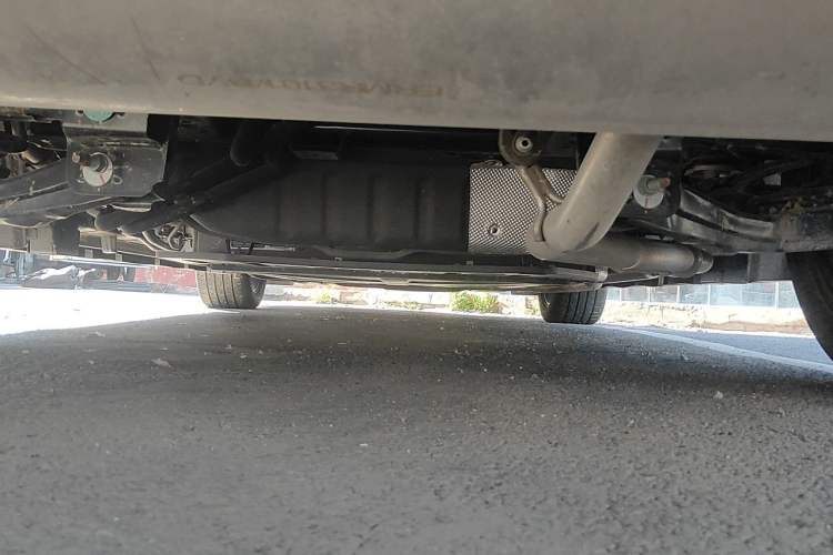 Used BYD Han 2025 DM-i 125KM Elite Model Chassis Rear