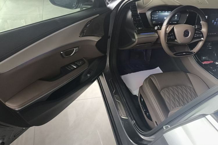 Used BYD Han 2025 DM-i 125KM Elite Model Driver Seat