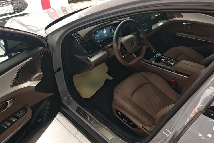 Used BYD Han 2025 DM-i Intelligent Driving Edition 125KM Prestige Model Driver Seat