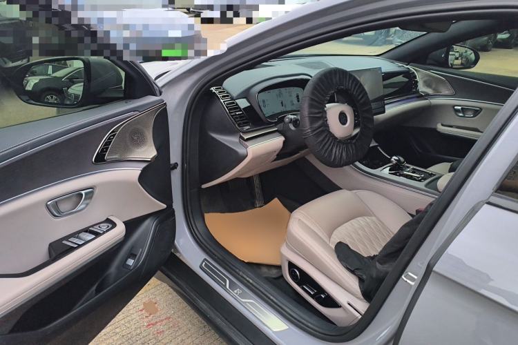 Used BYD Han 2025 EV with 701 km of Laser Radar-Enabled Intelligent Driving Driver Seat