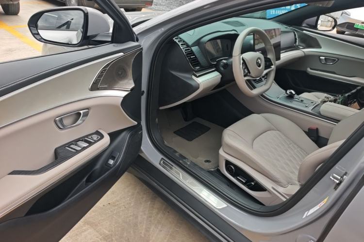 Used BYD Han 2025 EV Intelligent Driving Edition 605KM Prestige Model Driver Seat