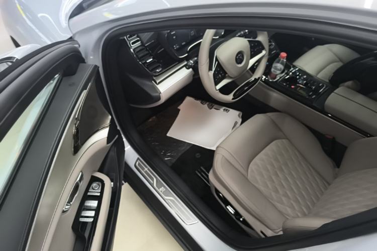 Used BYD Han 2025 DM-i 125KM Elite Model Driver Seat