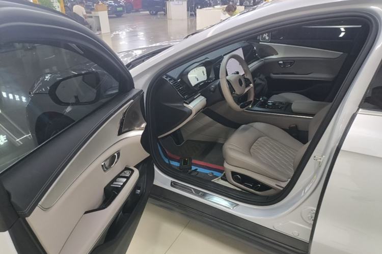 Used BYD Han 2025 DM-i 125KM Prestige Model Driver Seat