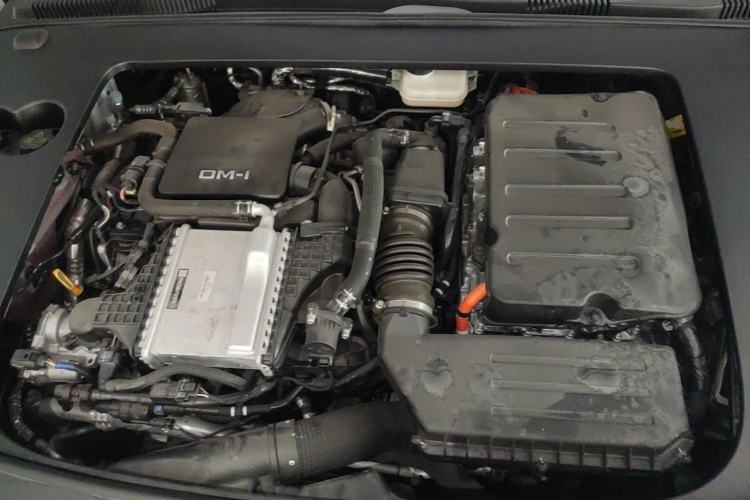 Used BYD Han 2025 DM-i 125KM Elite Model Engine Bay