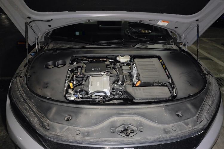 Used BYD Han 2025 DM-i 125KM Prestige Model Engine Bay