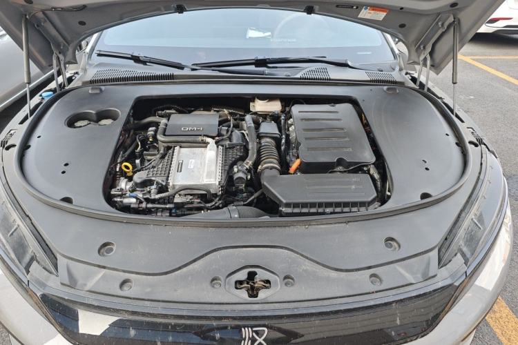 Used BYD Han 2025 DM-i Smart Drive 125KM Prestige Model Engine Bay