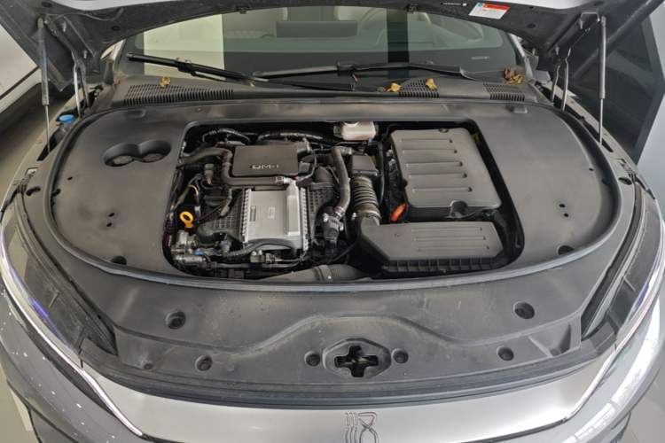 Used BYD Han 2025 DM-i 125KM Prestige Model Engine Bay