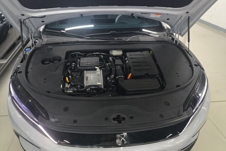 Used BYD Han 2025 DM-i 125KM Prestige Model Engine Bay