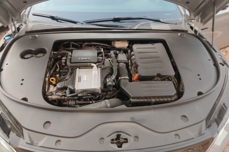 Used BYD Han 2025 DM-i 125KM Elite Model Engine Bay