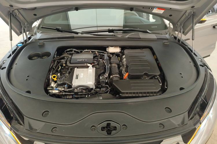 Used BYD Han 2025 DM-i Intelligent Driving Edition 125KM LiDAR Flagship Model Engine Bay