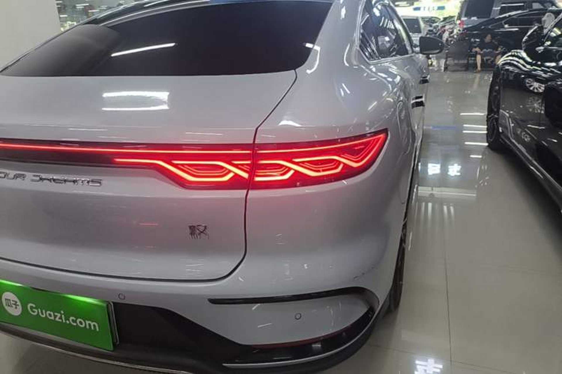 Used BYD Han 2025 DM-i 125KM Prestige Model Exterior 3