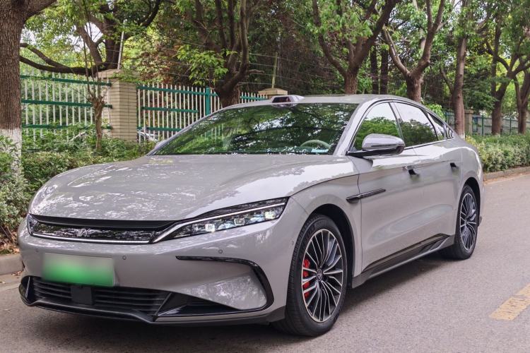 Used BYD Han 2025 EV Intelligent Driving Edition 701KM LiDAR Flagship Model Exterior 4