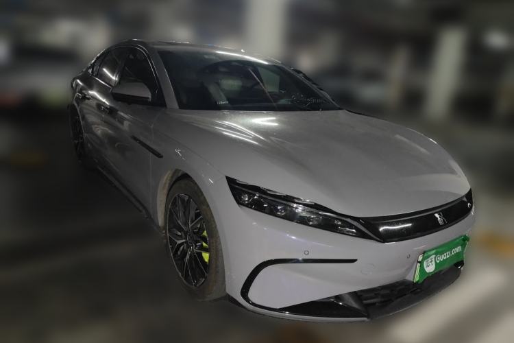 Used BYD Han 2025 DM-i 125KM Prestige Model Front Right 45 Deg