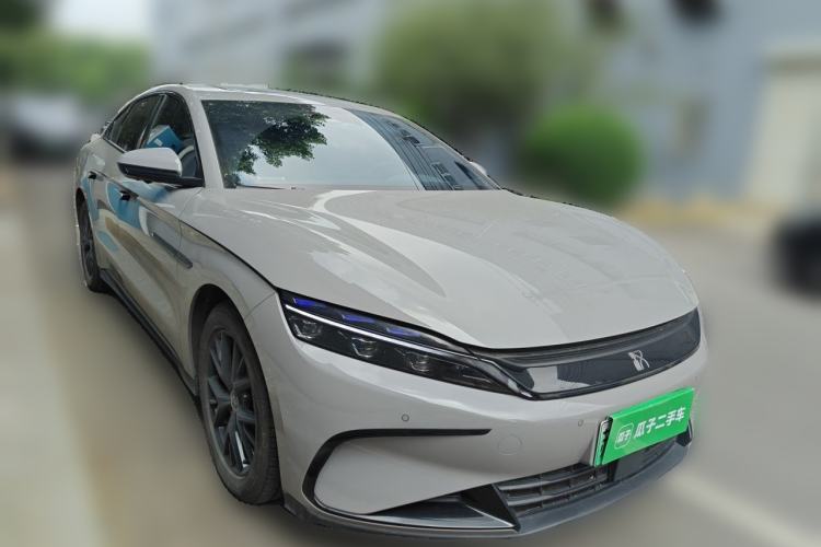 Used BYD Han 2025 DM-i 125KM Elite Model Front Right 45 Deg