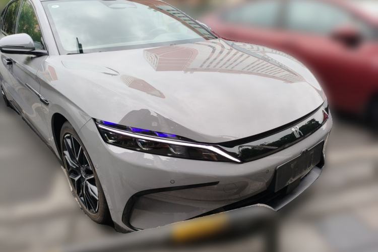 Used BYD Han 2025 DM-i Intelligent Driving Edition 125KM LiDAR Flagship Model Front Right 45 Deg