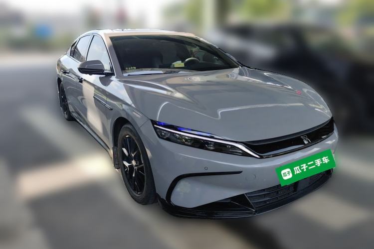 Used BYD Han 2025 DM-i 125KM Elite Model Front Right 45 Deg
