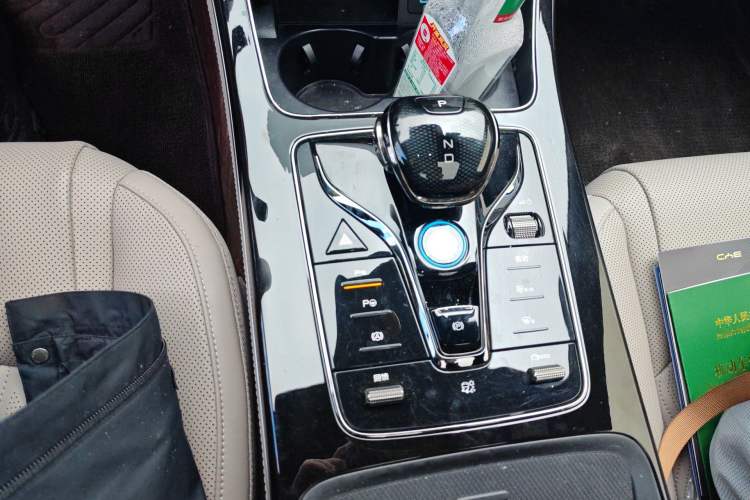 Used BYD Han 2025 EV Intelligent Driving Edition 605KM Prestige Model Gear Lever