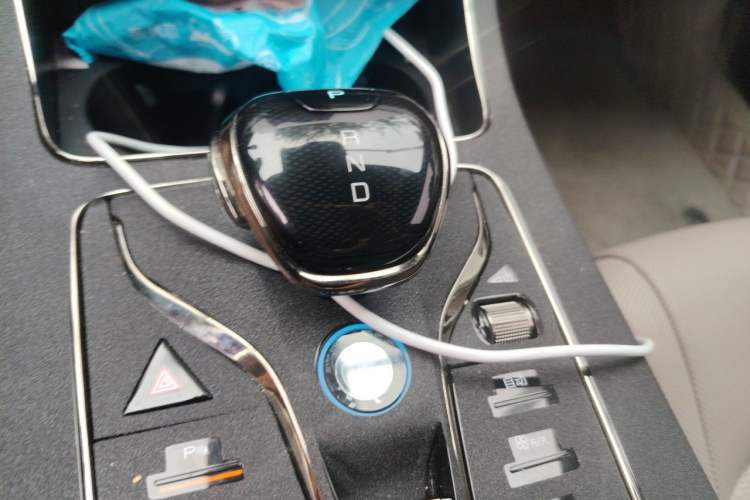 Used BYD Han 2025 DM-i 125KM Prestige Model Gear Lever