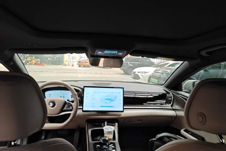 Used BYD Han 2025 DM-i Intelligent Driving Edition 125KM LiDAR Flagship Model Headliner