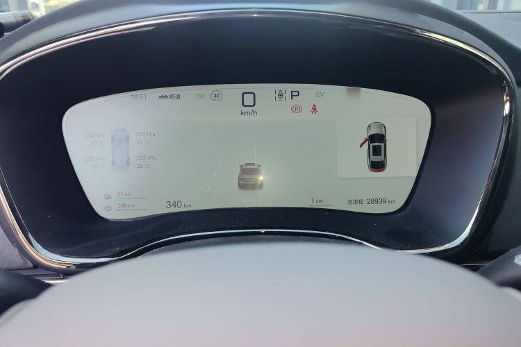 Used BYD Han 2025 DM-i Smart Drive 125KM Comfort Edition Instrument Cluster