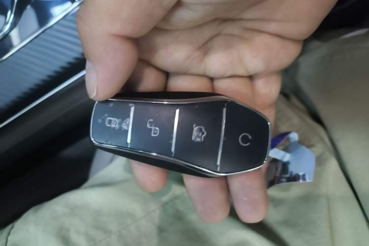 Used BYD Han 2025 DM-i 125KM Prestige Model Interior 1