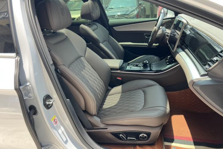 Used BYD Han 2025 DM-i 125KM Elite Model Interior 2