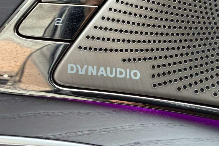 Used BYD Han 2025 EV with 701 km of Laser Radar-Enabled Intelligent Driving Interior 5