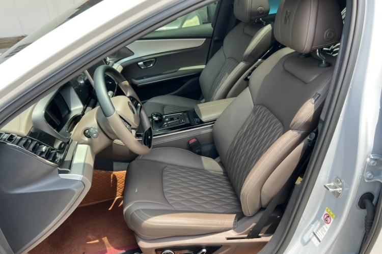 Used BYD Han 2025 DM-i 125KM Elite Model Interior 6