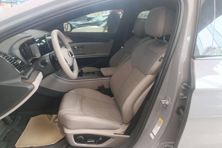 Used BYD Han 2025 DM-i 125KM LiDAR-Powered Intelligent Driving Model Left Front Seat