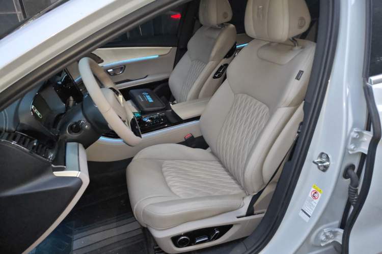 Used BYD Han 2025 DM-i 125KM Prestige Model Left Front Seat