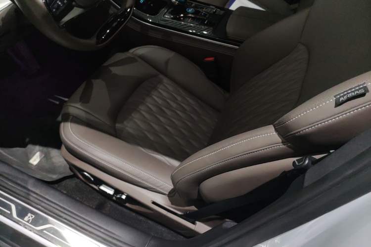 Used BYD Han 2025 DM-i 125KM Elite Model Left Front Seat