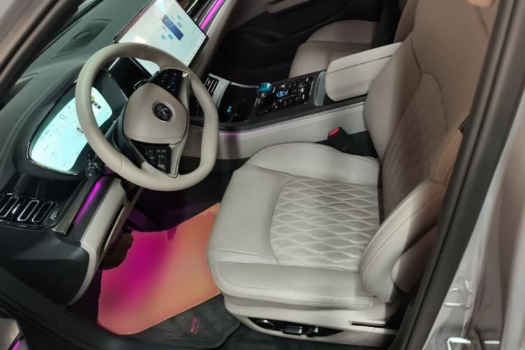 Used BYD Han 2025 DM-i Intelligent Driving Edition 125KM LiDAR Flagship Model Left Front Seat