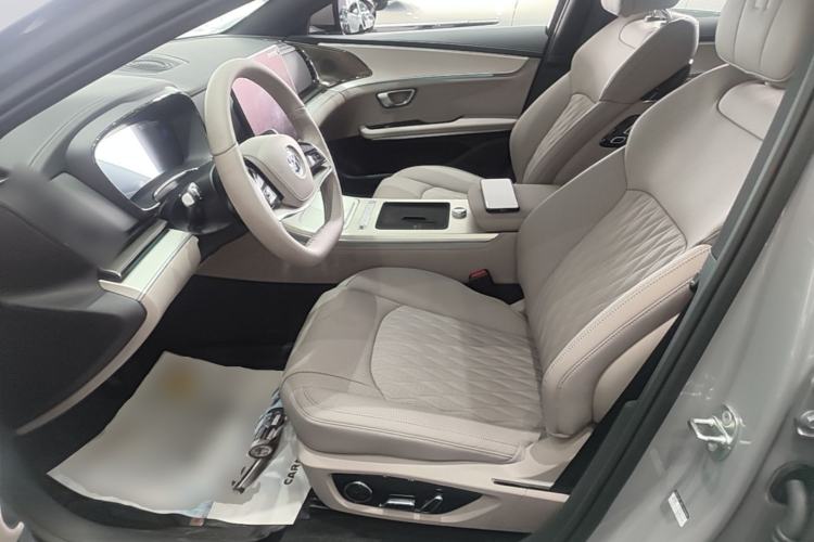 Used BYD Han 2025 Model EV Intelligent Driving Edition 635KM LiDAR Flagship Left Front Seat