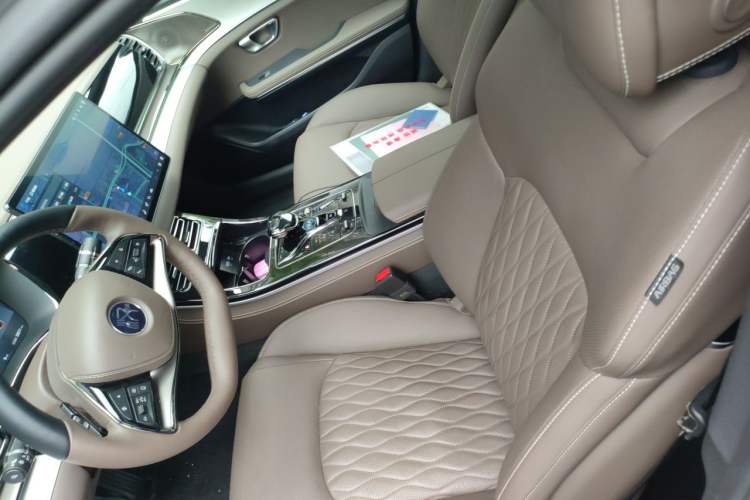 Used BYD Han 2025 DM-i Intelligent Driving Edition 125KM LiDAR Flagship Model Left Front Seat