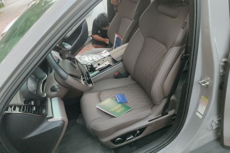 Used BYD Han 2025 DM-i 125KM Elite Model Left Front Seat