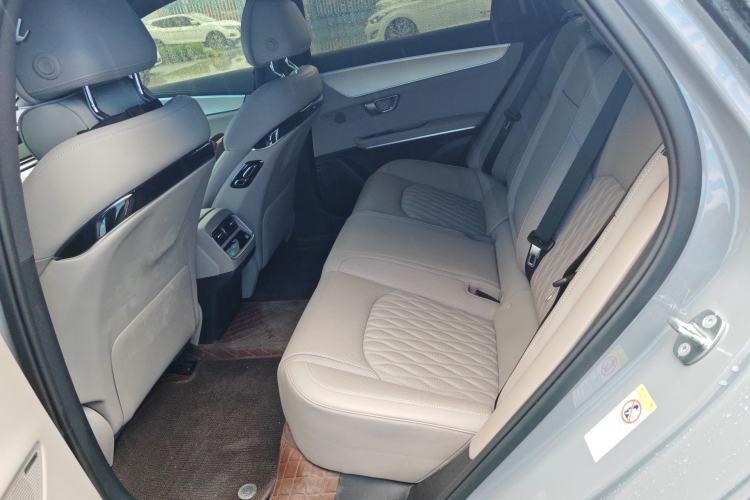 Used BYD Han 2025 EV Intelligent Driving Edition 605KM Prestige Model Left Rear Seat