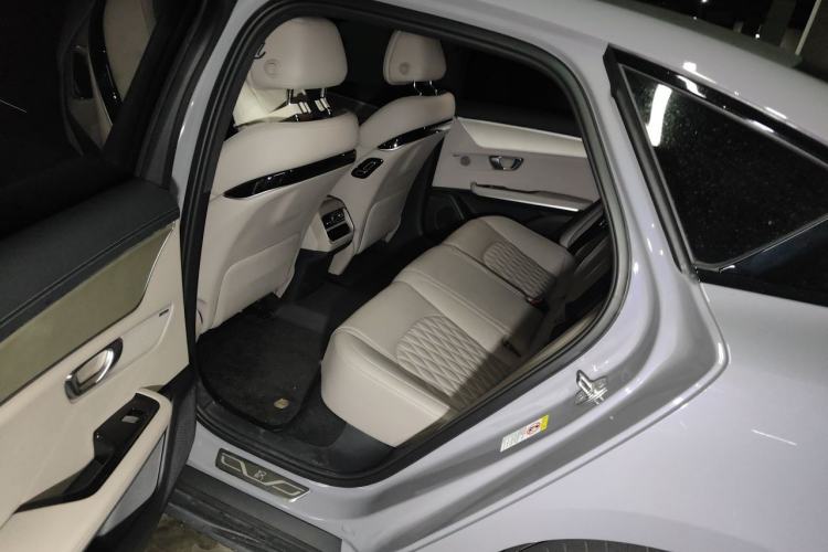 Used BYD Han 2025 DM-i 125KM Prestige Model Left Rear Seat
