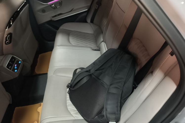 Used BYD Han 2025 DM-i Intelligent Driving Edition 125KM LiDAR Flagship Model Left Rear Seat