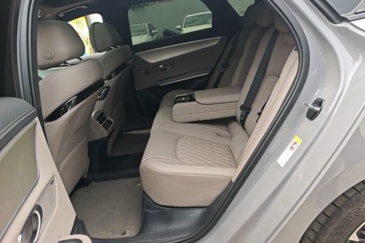 Used BYD Han 2025 EV Intelligent Driving Edition 605KM Prestige Model Left Rear Seat