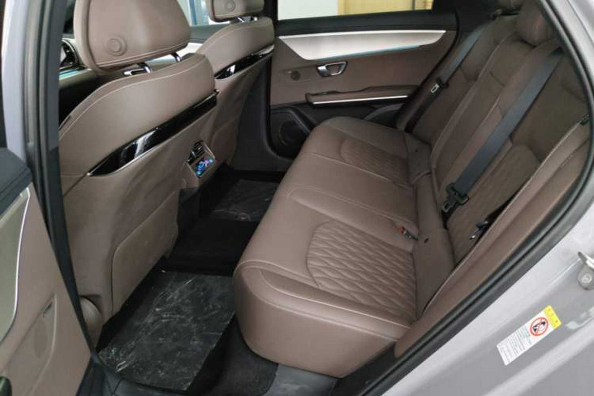 Used BYD Han 2025 DM-i Intelligent Driving Edition 125KM LiDAR Flagship Model Left Rear Seat