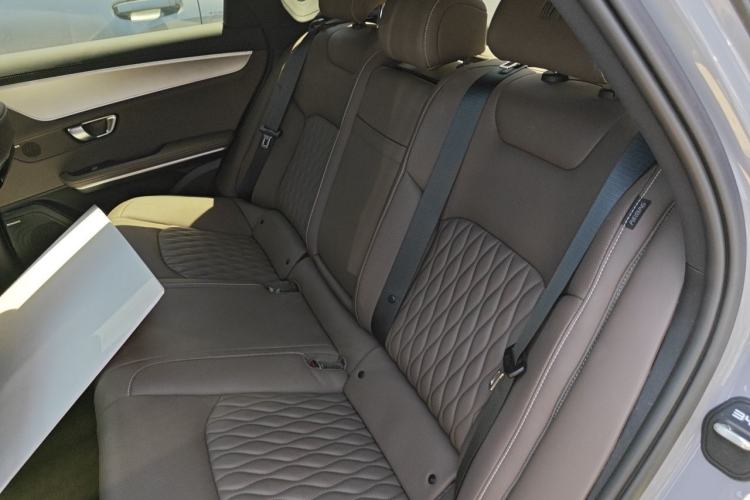Used BYD Han 2025 DM-i 125KM Prestige Model Left Rear Seat