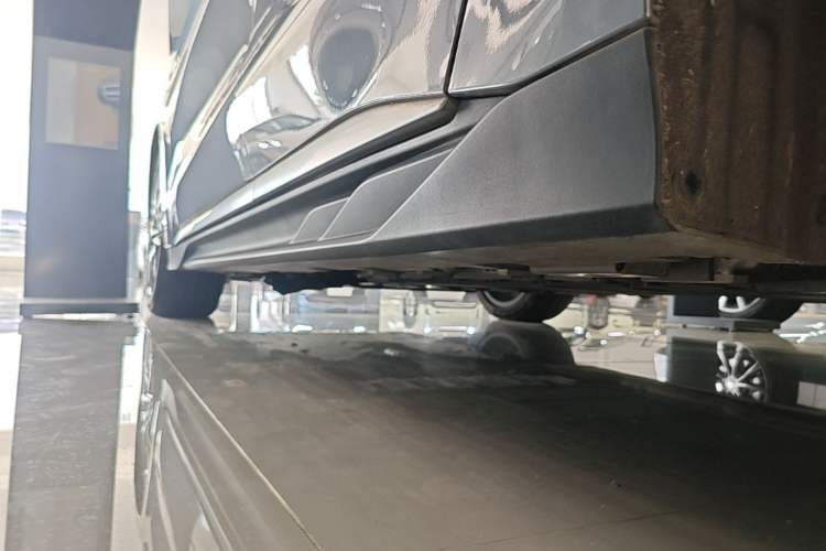 Used BYD Han 2025 DM-i 125KM Prestige Model Left Side Sill