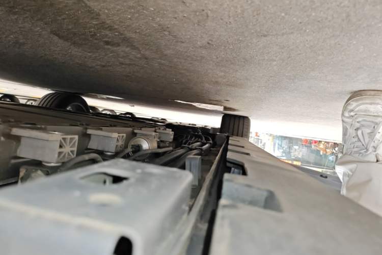 Used BYD Han 2025 DM-i Intelligent Driving Edition 125KM LiDAR Flagship Model Left Side Sill