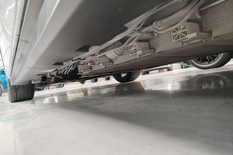 Used BYD Han 2025 DM-i 125KM Prestige Model Left Side Sill