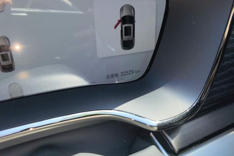 Used BYD Han 2025 EV Intelligent Driving Edition 605KM Prestige Model Odometer Close Up
