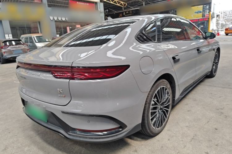 Used BYD Han 2025 DM-i Intelligent Driving Edition 125KM LiDAR Flagship Model Rear Right 45 Deg
