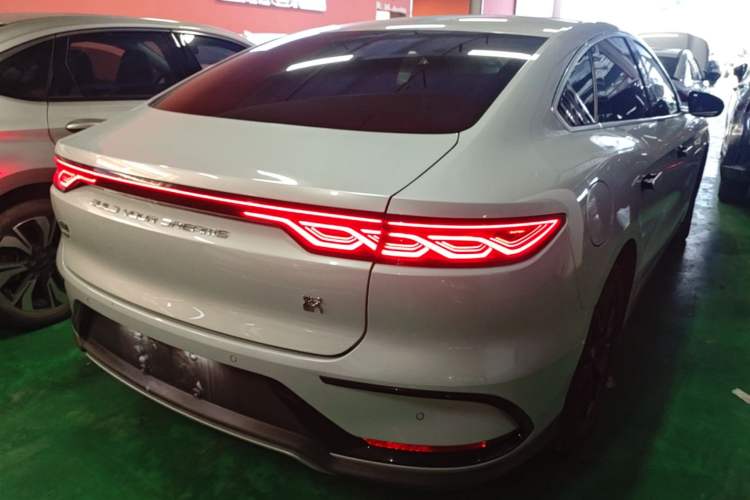 Used BYD Han 2025 DM-i 125KM Elite Model Rear Right 45 Deg