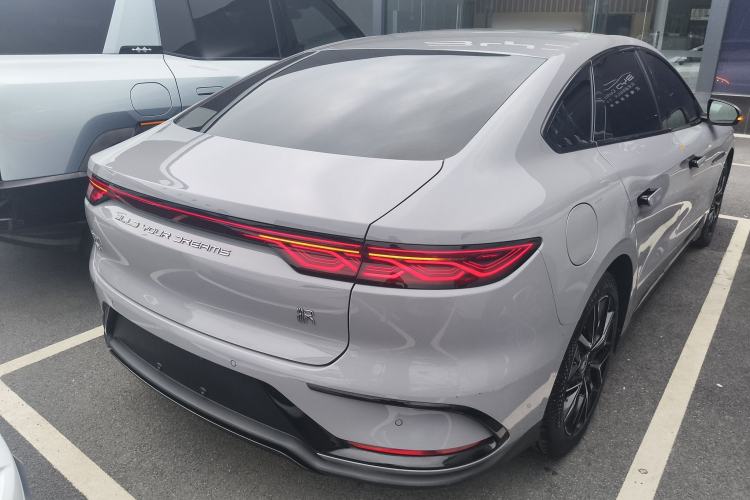 Used BYD Han 2025 DM-i 125KM Prestige Model Rear Right 45 Deg