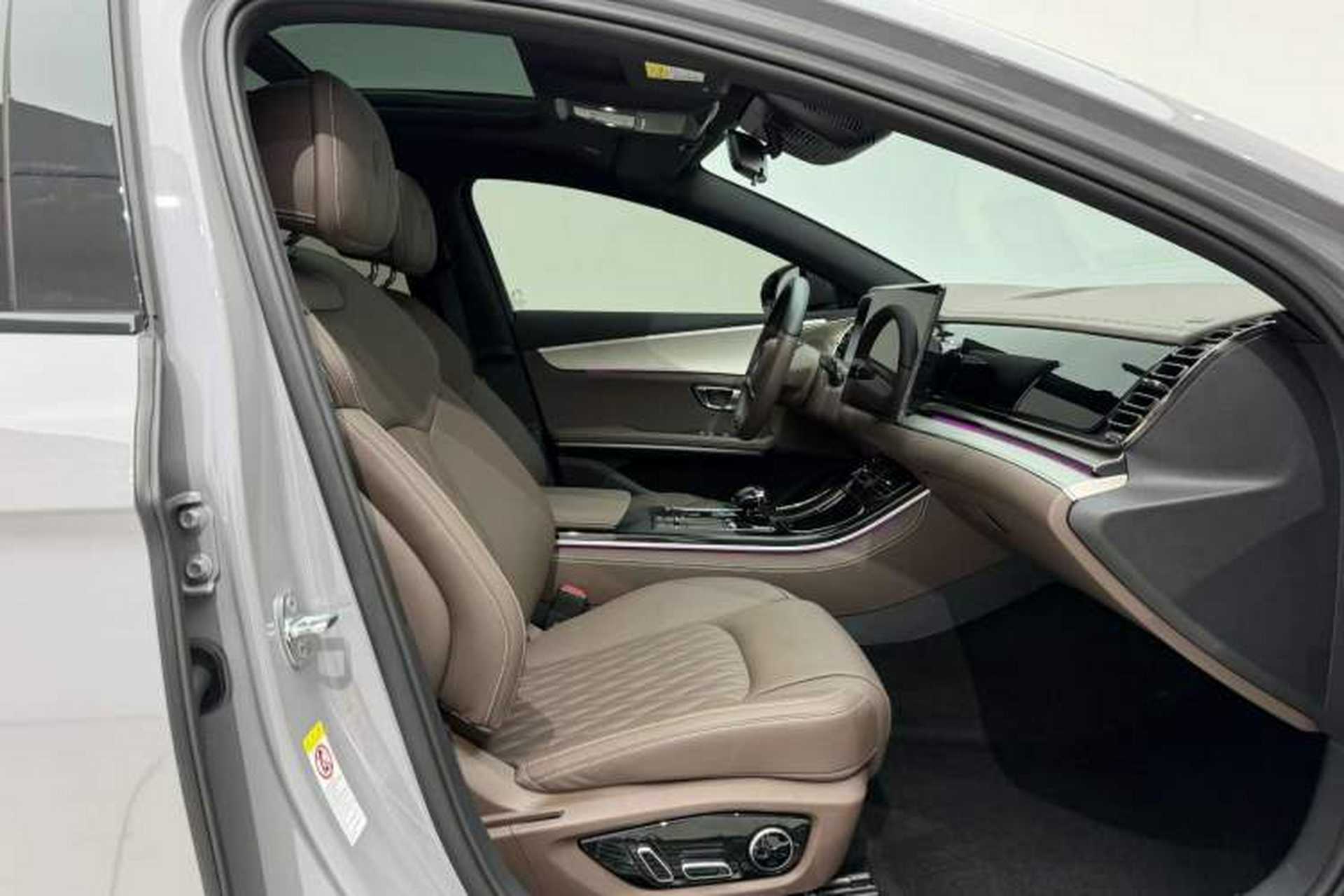Used BYD Han 2025 EV 605KM Prestige Model Right Front Seat