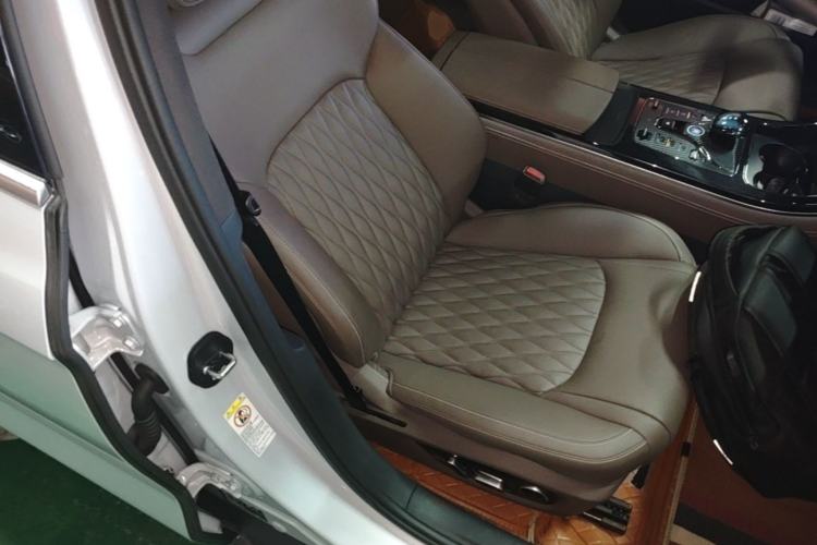 Used BYD Han 2025 DM-i 125KM Elite Model Right Front Seat